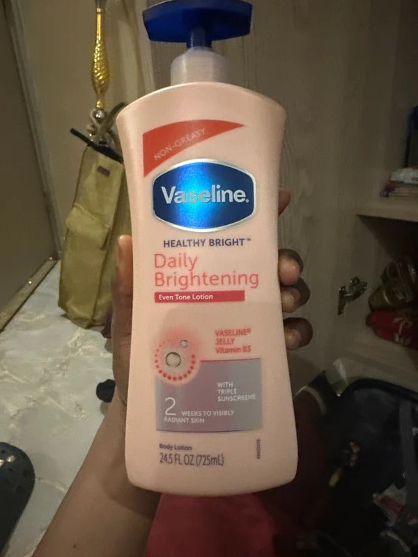 Vaseline Healthy Bright Daily Brightening Even Tone Lotion-725ML